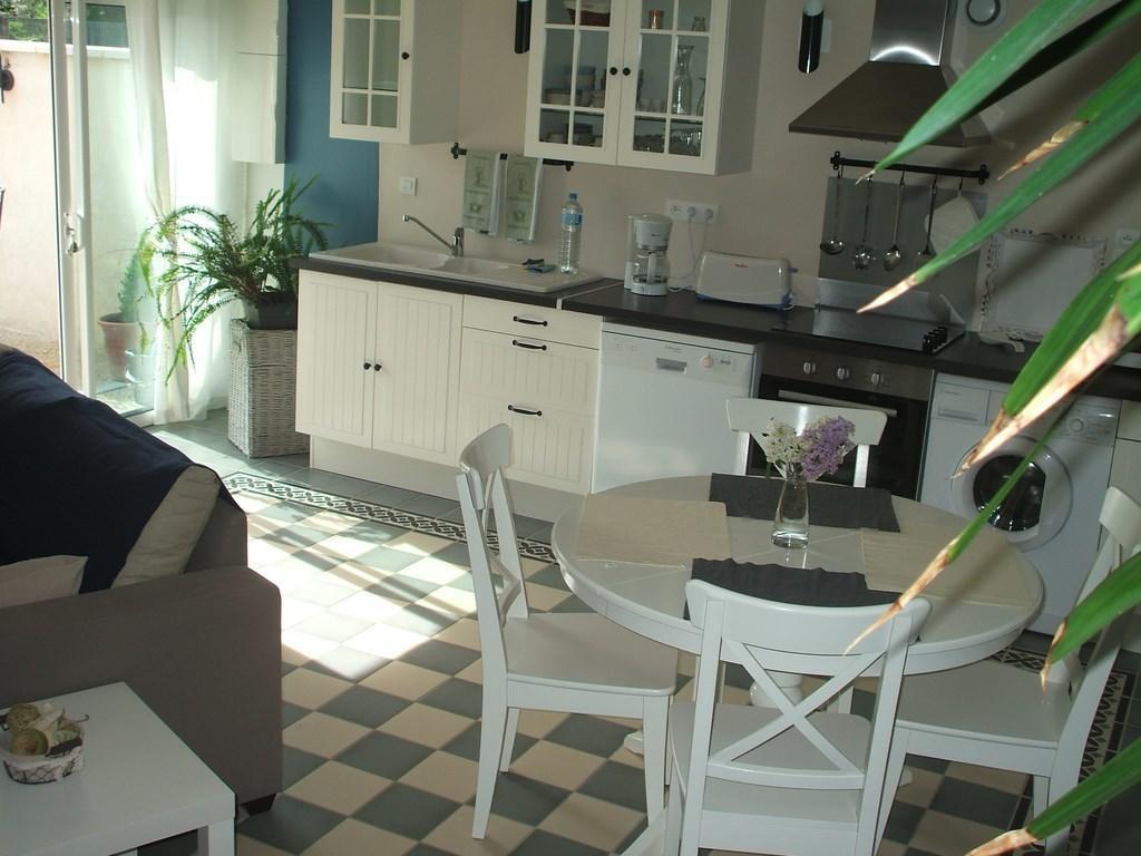 Les Gites Du Veau D'Or Ozillac Room photo