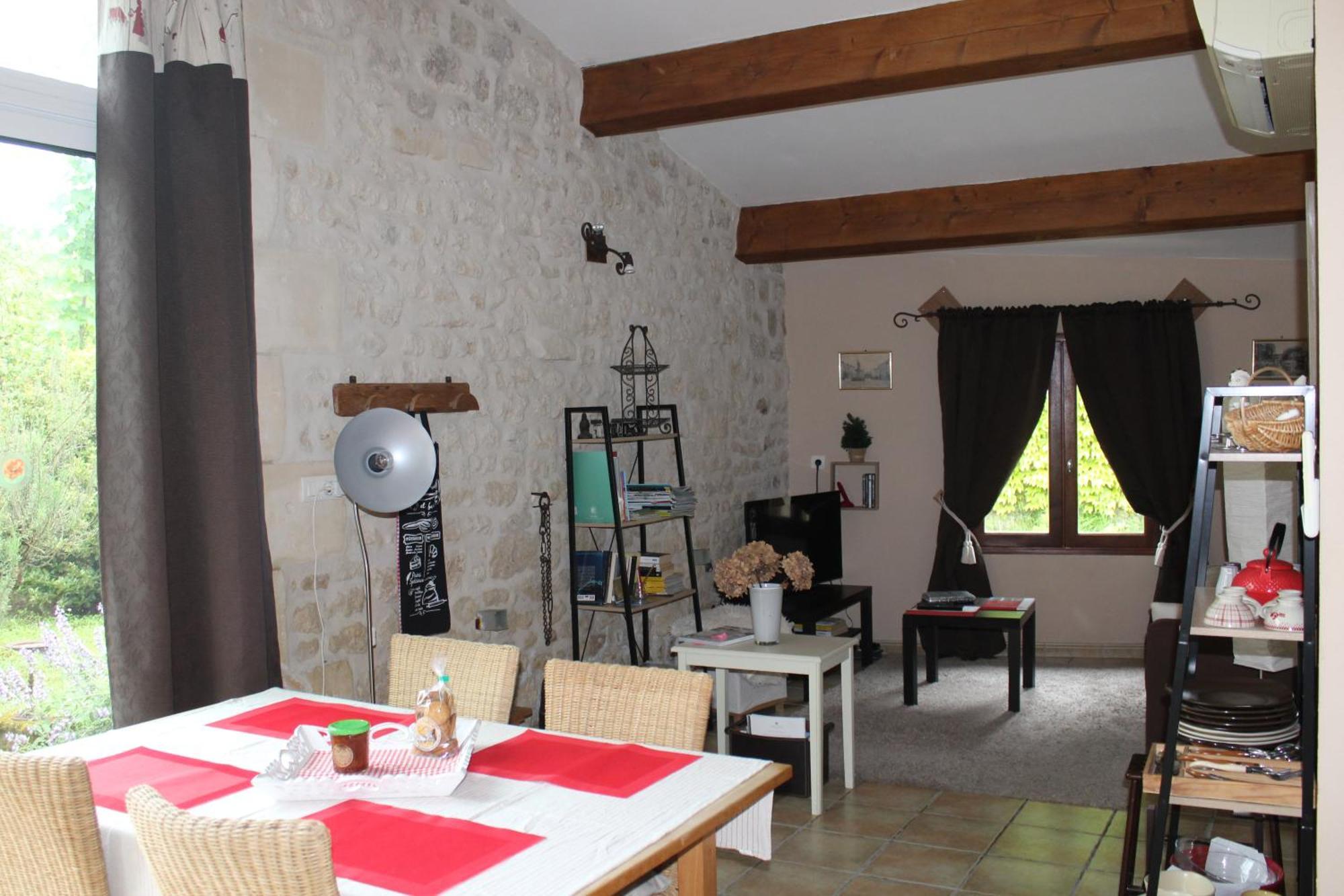 Les Gites Du Veau D'Or Ozillac Exterior photo